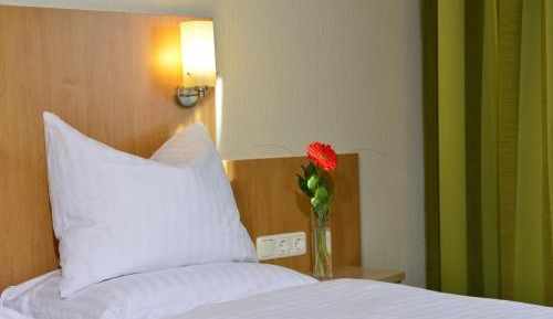 Business Single Room