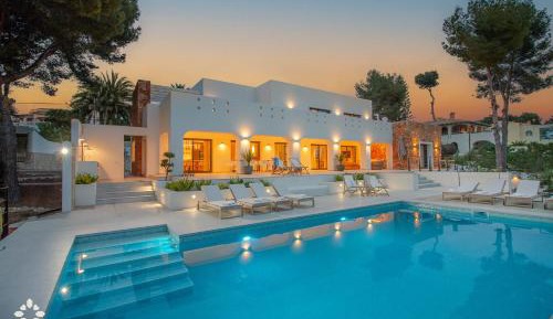 Villa with Private Pool
