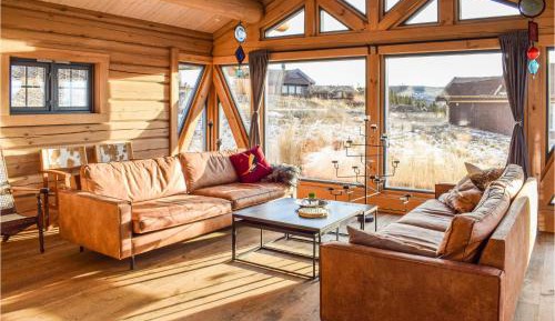 Five-Bedroom Holiday Home