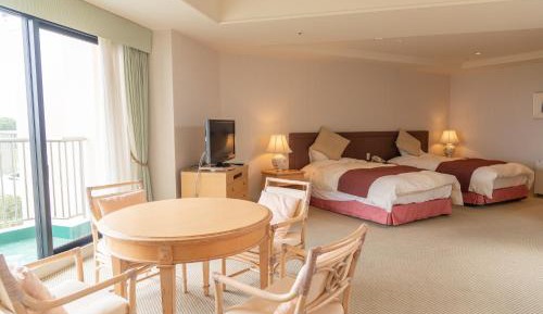 Semi Suite with Sea View - Non Smoking