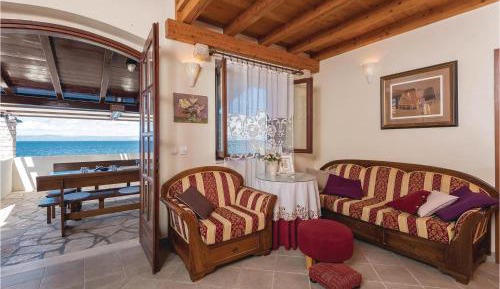 Five-Bedroom Holiday Home