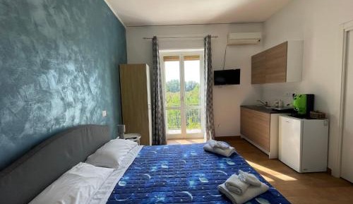 Triple Room with Private Bathroom