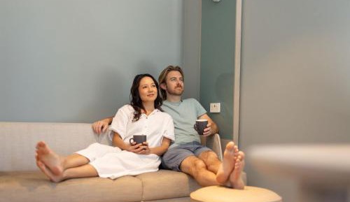 King Suite with Sofa Bed - High Floor/Free Breakfast