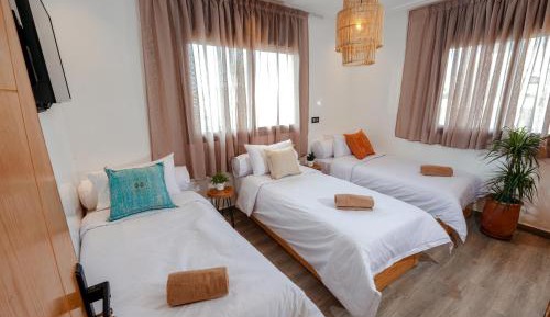 Triple Room with Sea View