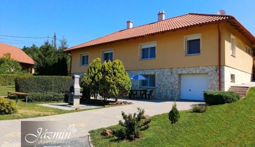 Two-Bedroom Deluxe Apartment