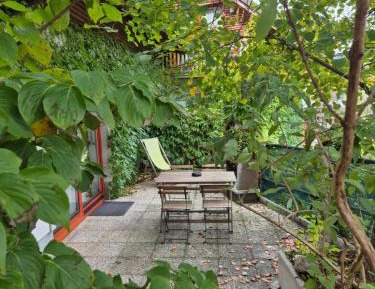 One-Bedroom Apartment with Patio