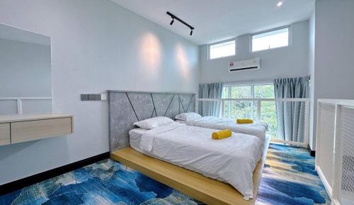 Three-Bedroom Townhouse