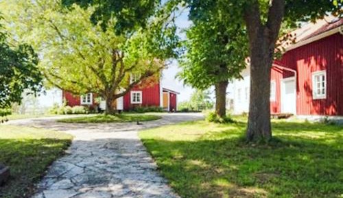 Three-Bedroom Vacation Home 
