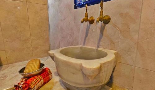 Double Room with Spa Bath