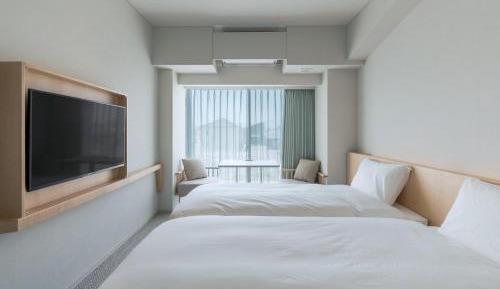 Twin Room with Shower