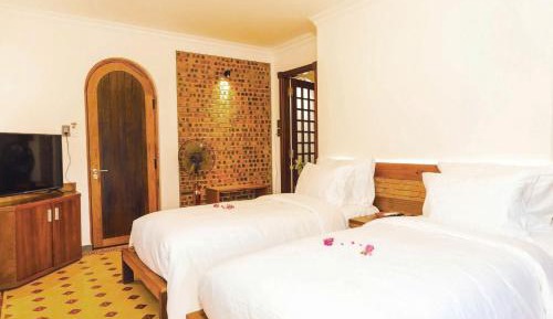 Deluxe Double or Twin Room