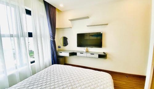 Two-Bedroom Apartment with Ocean View