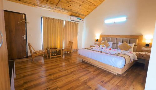 Double Room with Mountain View