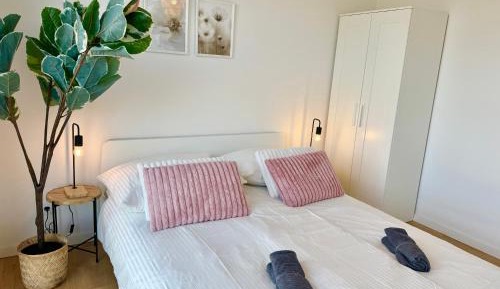 Apartment with View and Balcony