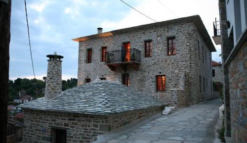 Three-Bedroom Townhouse