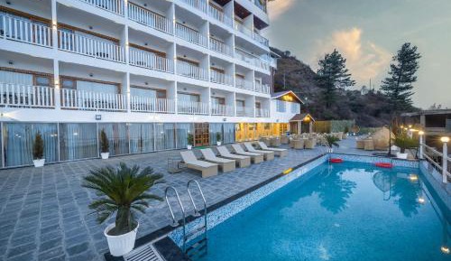 King Room with Pool View