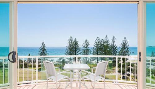 Two-Bedroom Apartment with Spa Bath