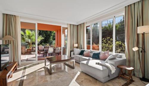 Three-Bedroom Premium Apartment