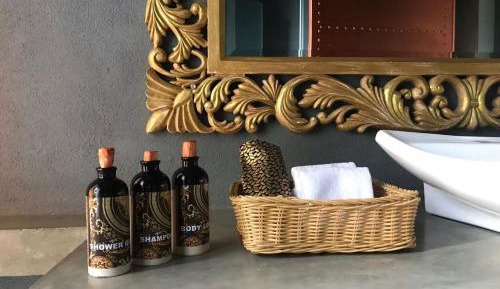 King Room with Mountain View