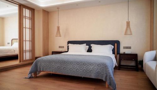 Deluxe Family Suite