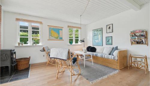 Three-Bedroom Holiday Home 