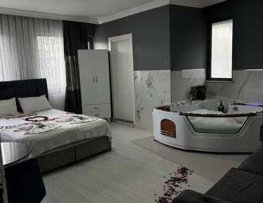 Deluxe Double Room with Bath
