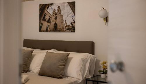 Queen Room with Balcony