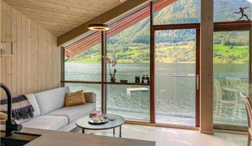 Two-Bedroom Holiday Home