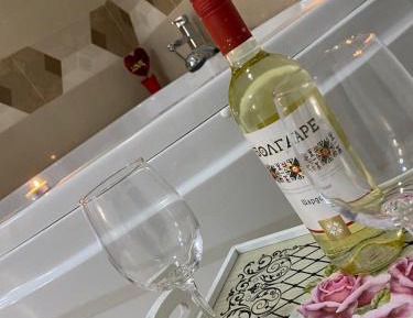 Double Room with Spa Bath