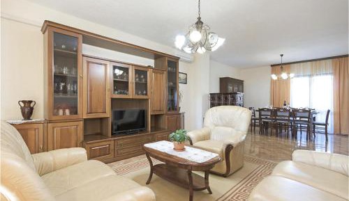 Four-Bedroom Apartment