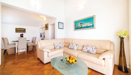 Four-Bedroom Holiday Home