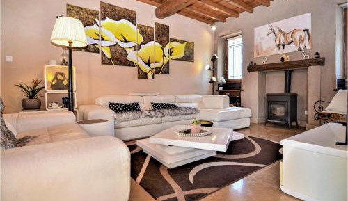 Six-Bedroom Holiday Home