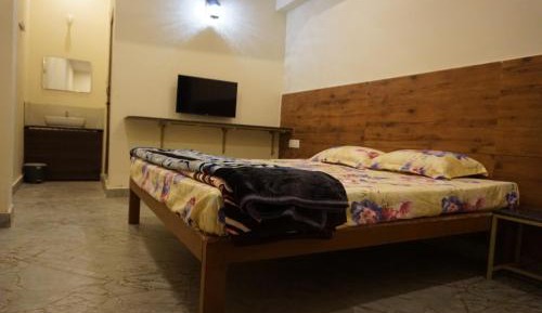 Family Room with Private Bathroom