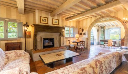 Five-Bedroom Holiday Home