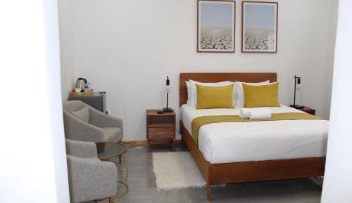 Deluxe Double Room with Bath