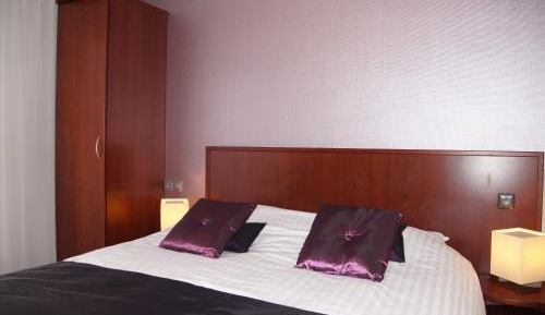 Small Double or Twin Room
