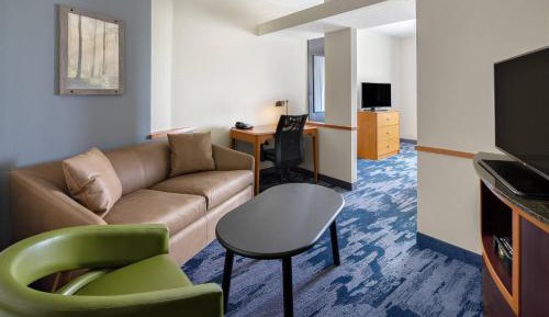 King Studio with Sofa Bed