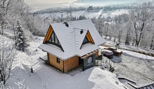 Three-Bedroom Deluxe Apartment