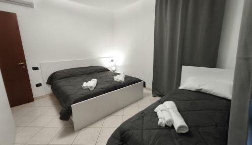 Triple Room with Shared Bathroom