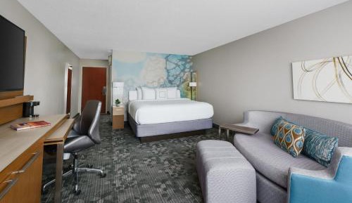 King Room with Sofa Bed