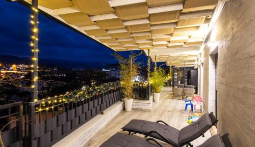 Apartment with Terrace