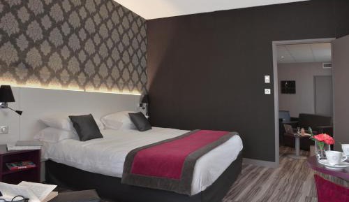 Standard Family Room