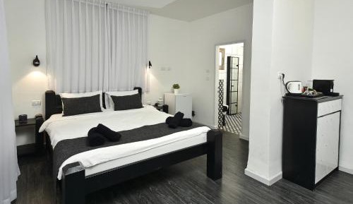 Standard Double Suite