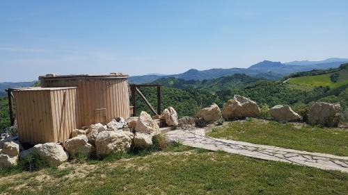 Apartment with Pool View 