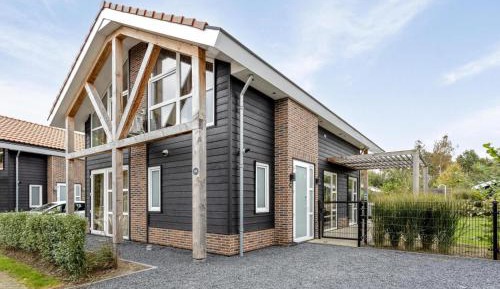 Villa 10 people (overdekt) Zwembad en Wellness (Spa)