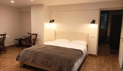 Double Room with Terrace