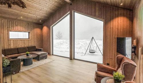 Four-Bedroom Holiday Home