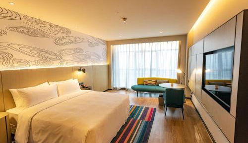 King Room with City View