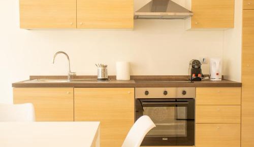 One-Bedroom Deluxe Apartment