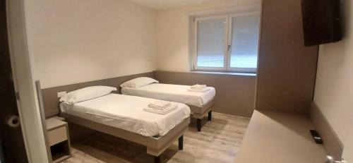 Double or Twin Room with Private Bathroom